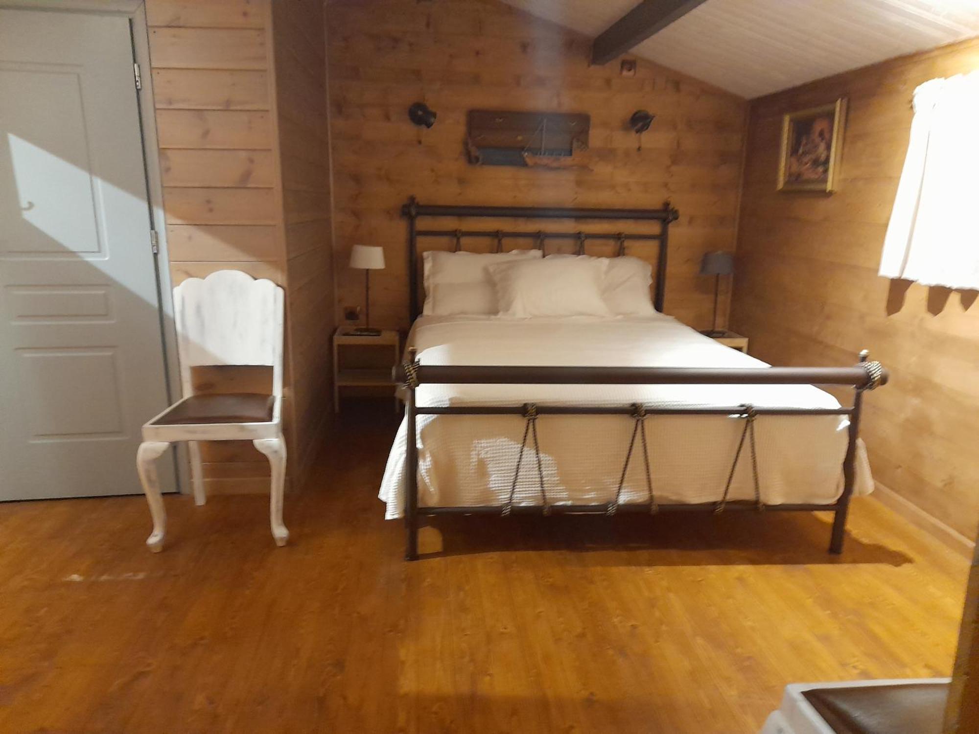 Casa Di Patouria , Stenies Andros Apikia  Экстерьер фото